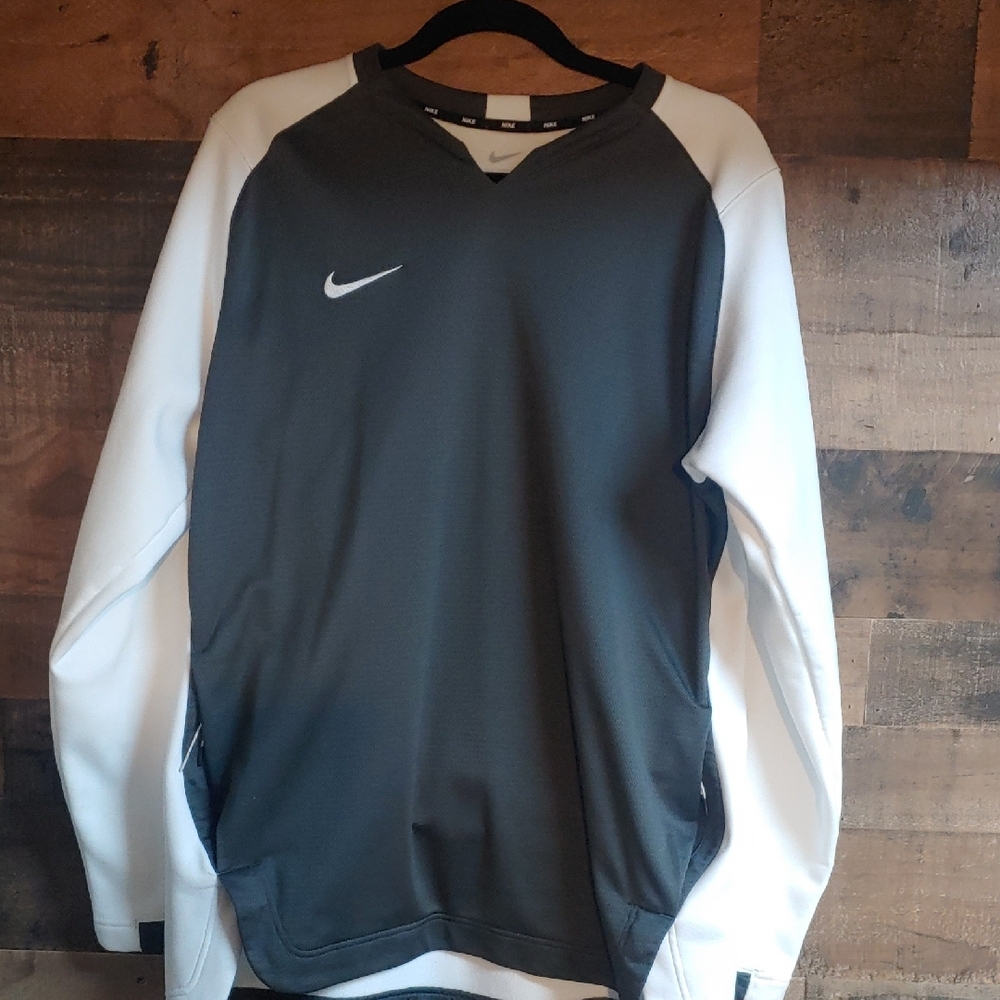 Nike Black and White Long Sleeve Shirt